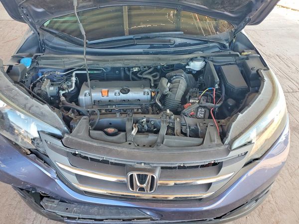 2012 HONDA CRV EX — Engine bay