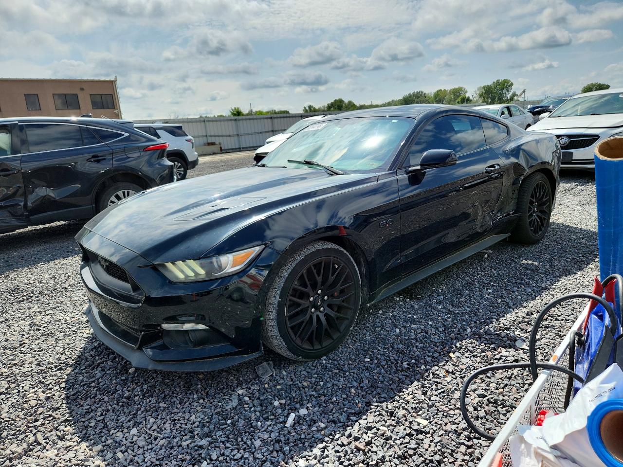 2017 FORD MUSTANG