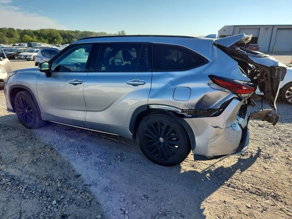 2024 TOYOTA HIGHLANDER