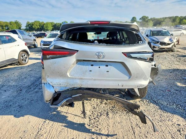 2024 TOYOTA HIGHLANDER
