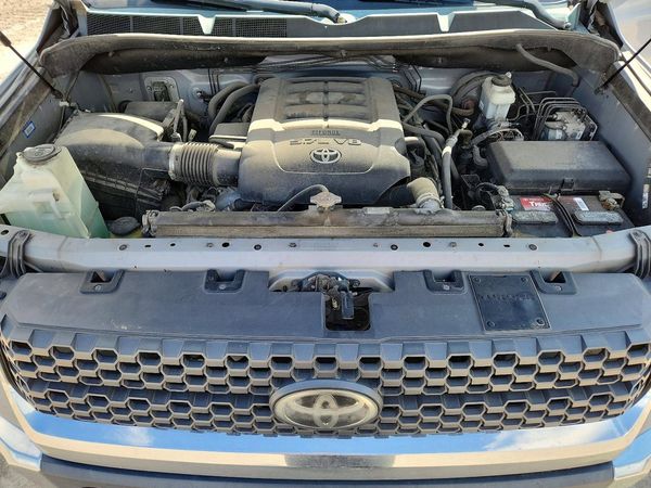 2020 TOYOTA TUNDRA SR5 Grade