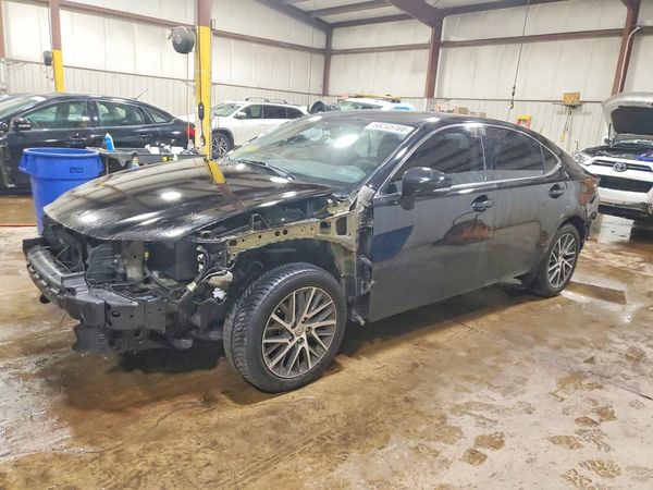 2016 LEXUS ES