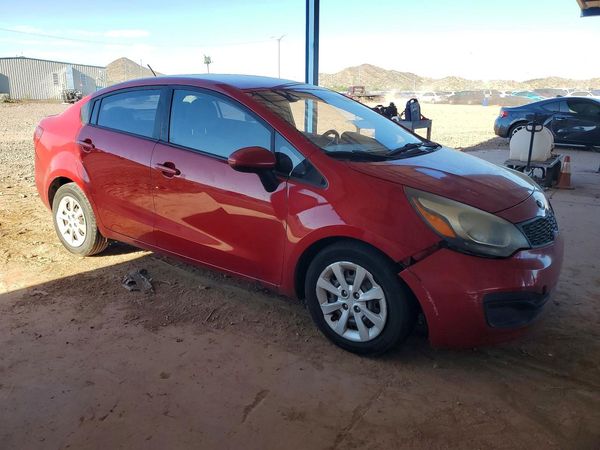 2013 KIA RIO