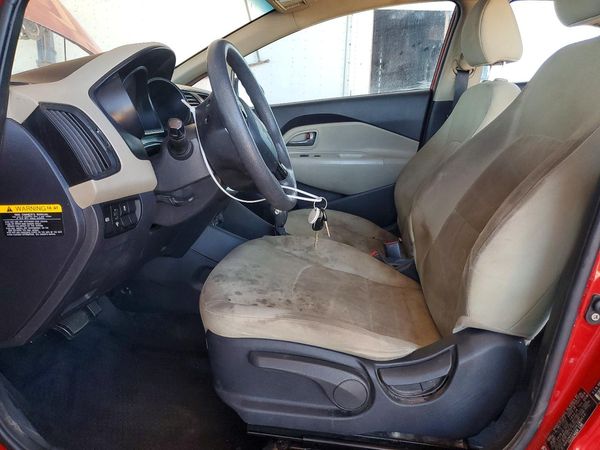 2013 KIA RIO