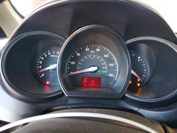 2013 KIA RIO