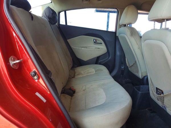 2013 KIA RIO