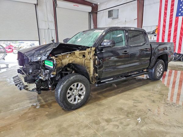 2019 TOYOTA TACOMA SR5