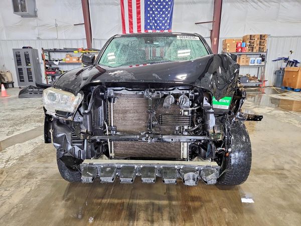 2019 TOYOTA TACOMA SR5