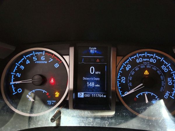 2019 TOYOTA TACOMA SR5