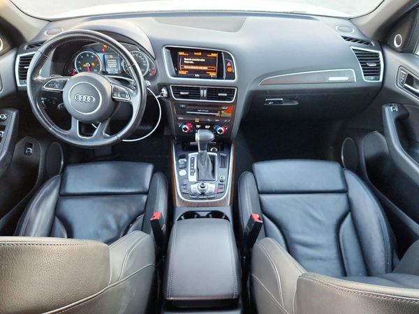 2016 AUDI Q5