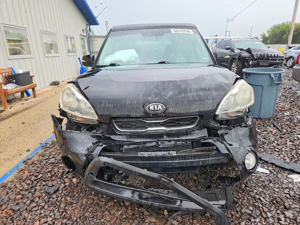 2013 KIA SOUL