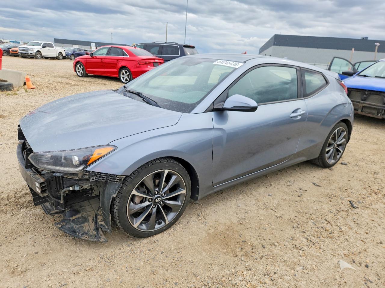 2019 HYUNDAI VELOSTER 2.0L and 2.0L Premium — Front 3/4