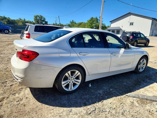 2018 BMW 330 xDrive SA