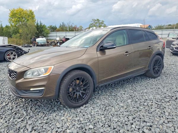 2018 VOLVO V60 CROSS COUNTRY