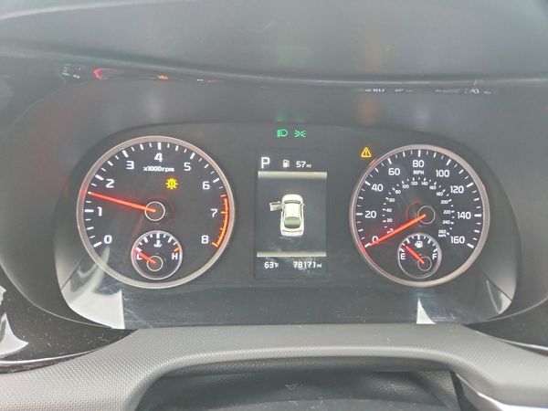 2022 KIA K5