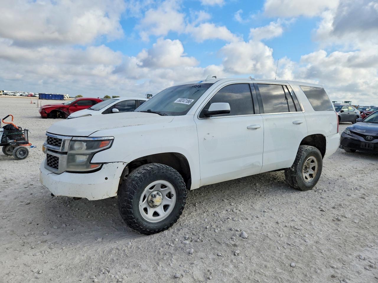 2019 CHEVROLET TAHOE Special Services Vehicle — Front 3/4