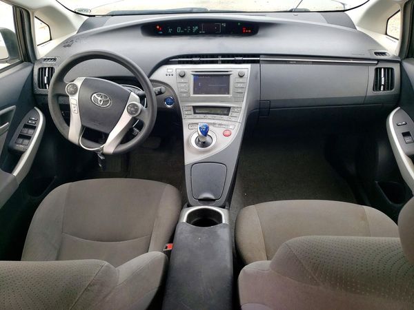 2014 TOYOTA PRIUS