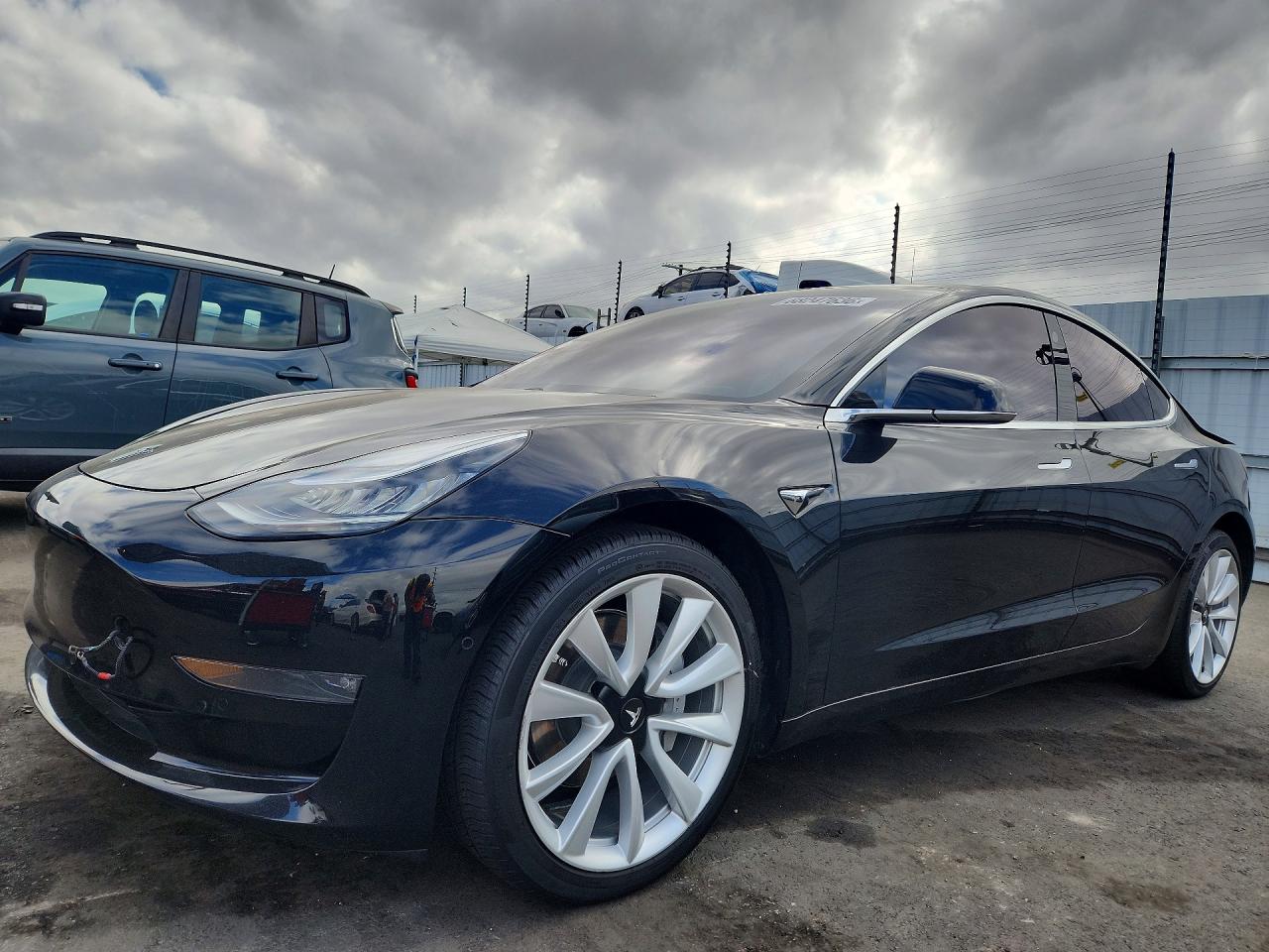 2019 TESLA MODEL 3 — Front 3/4