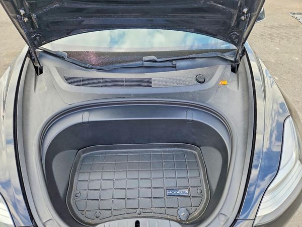 2019 TESLA MODEL 3 — Engine bay