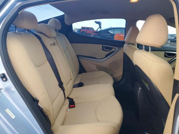 2013 HYUNDAI ELANTRA