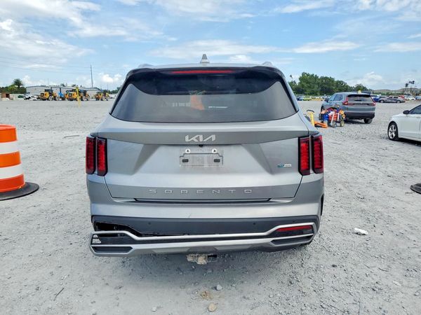 2022 KIA SORENTO S