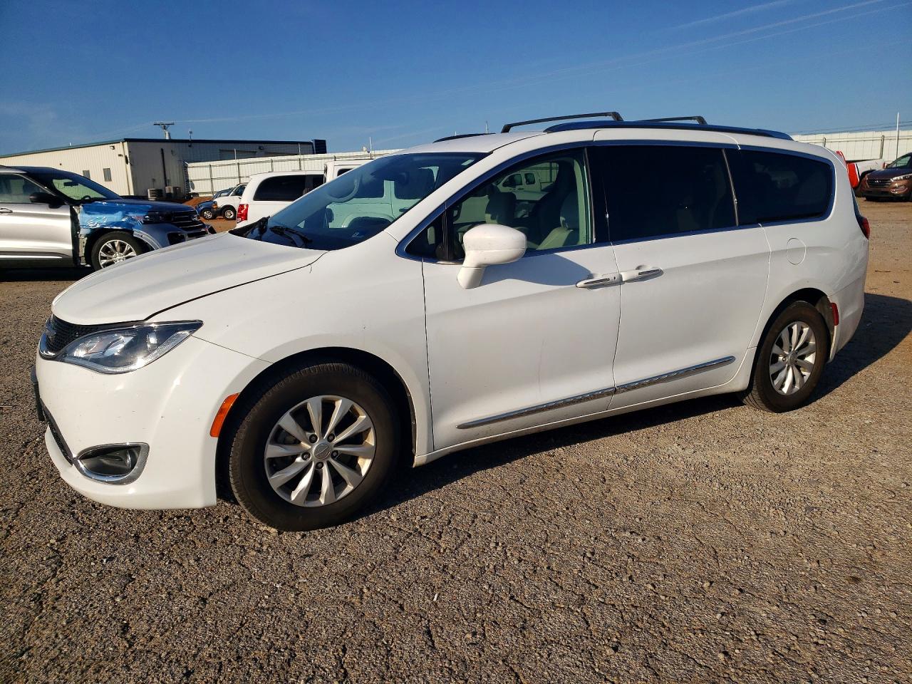2018 CHRYSLER PACIFICA