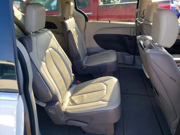 2018 CHRYSLER PACIFICA