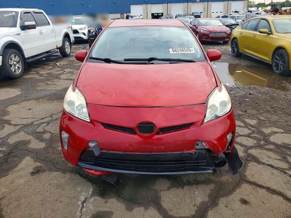 2013 TOYOTA PRIUS