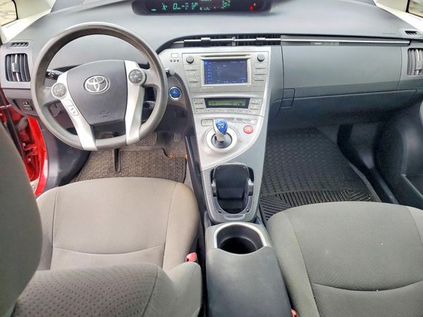 2013 TOYOTA PRIUS