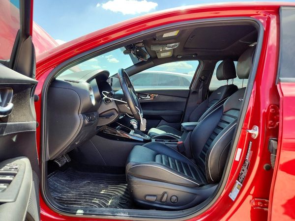 2024 KIA FORTE