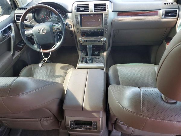 2017 LEXUS GX
