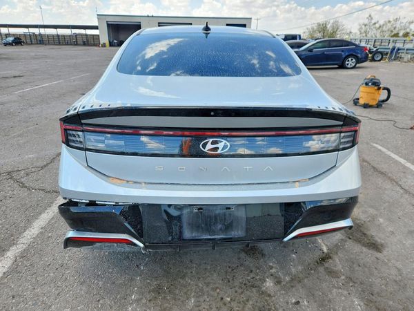 2024 HYUNDAI SONATA