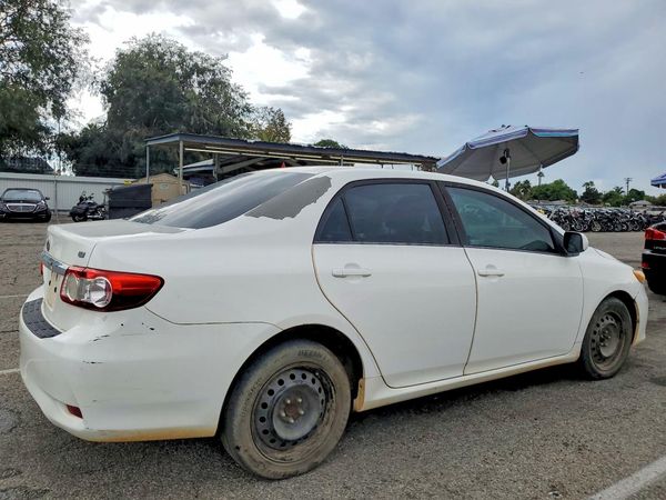 2012 TOYOTA COROLLA
