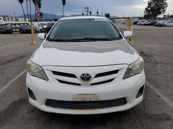 2012 TOYOTA COROLLA