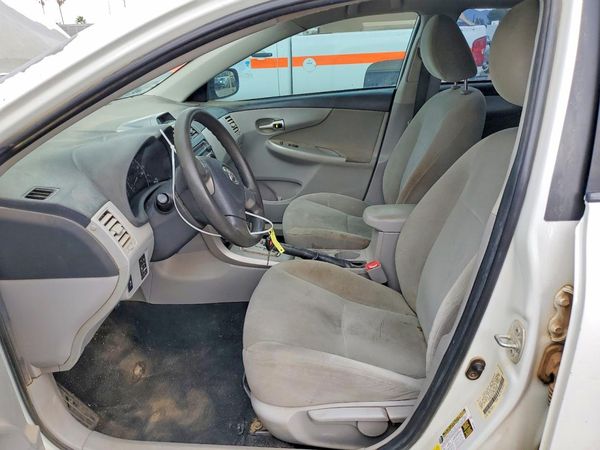 2012 TOYOTA COROLLA