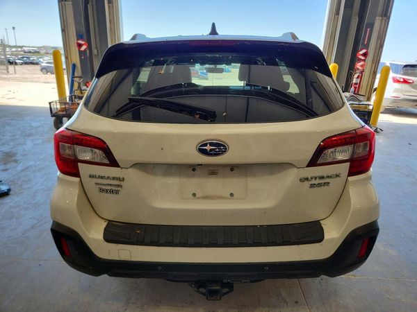 2018 SUBARU OUTBACK
