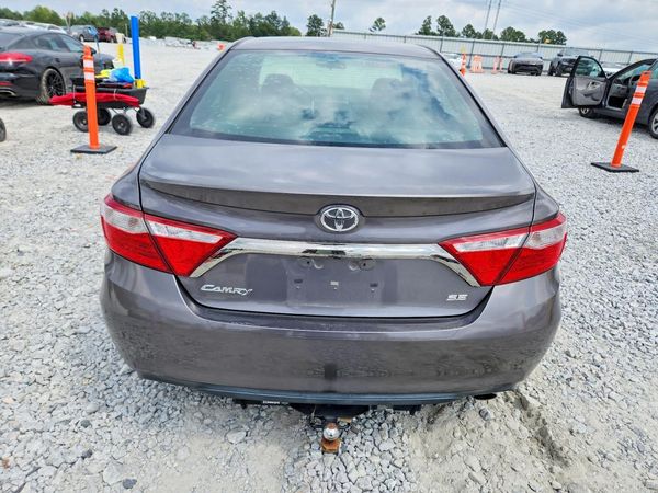 2015 TOYOTA CAMRY