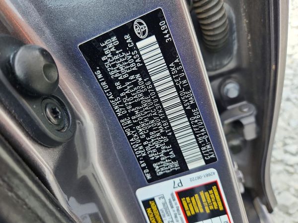 2015 TOYOTA CAMRY