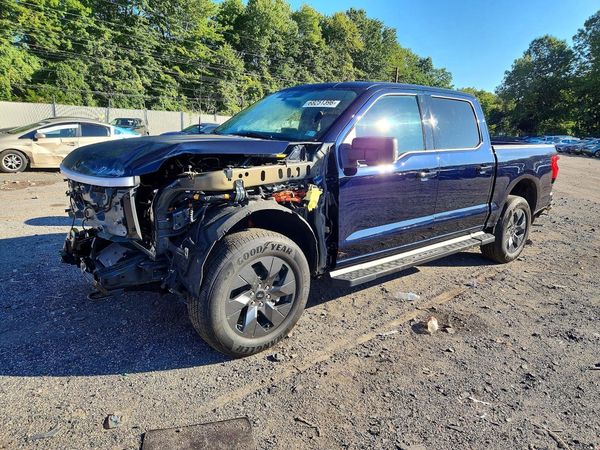 2025 FORD F150