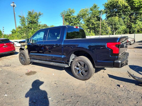 2025 FORD F150 XLT