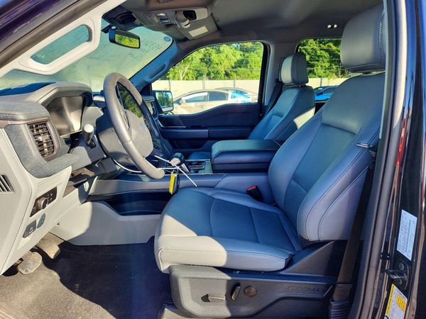 2025 FORD F150 XLT