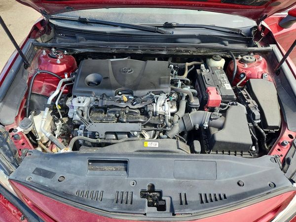 2018 TOYOTA CAMRY