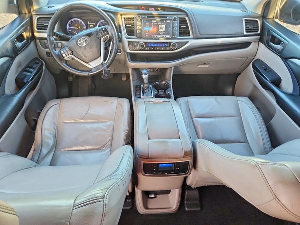 2018 TOYOTA HIGHLANDER SE/XLE