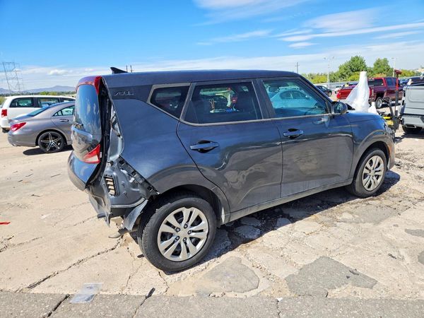 2022 KIA SOUL