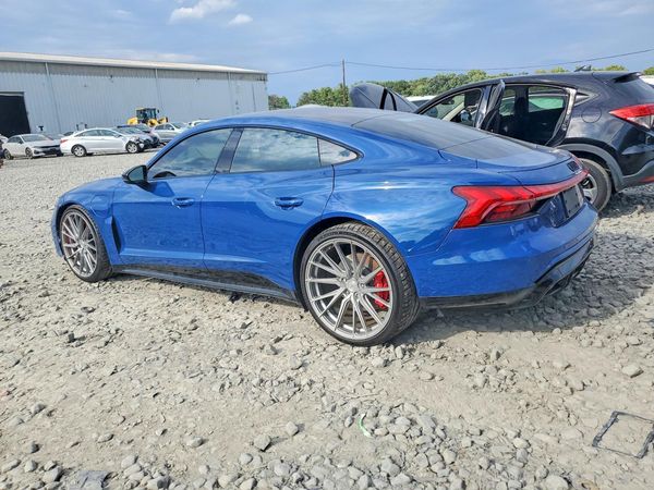 2022 AUDI E-TRON GT