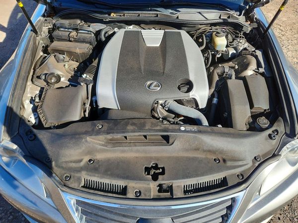 2015 LEXUS IS 350