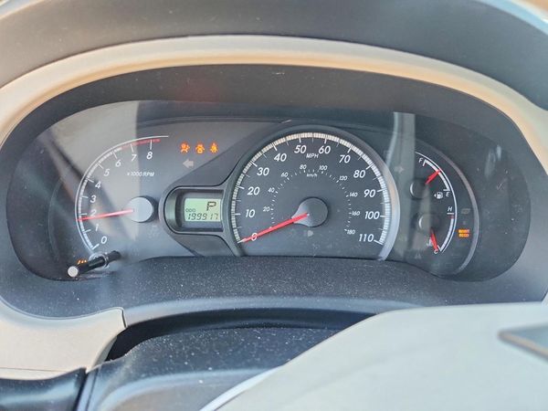 2012 TOYOTA SIENNA