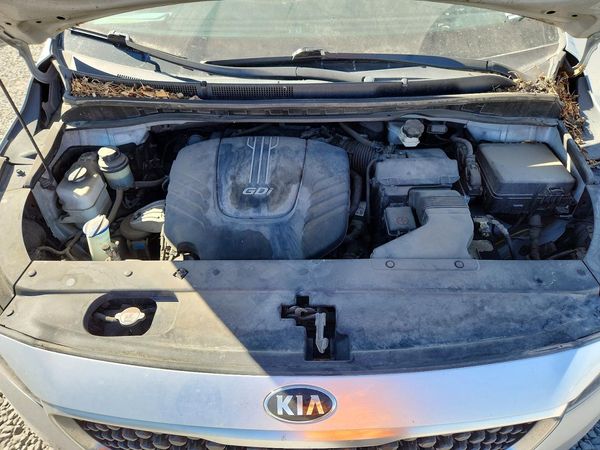 2016 KIA SEDONA EX - Middle level