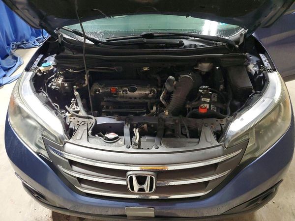2013 HONDA CRV EX — Engine bay