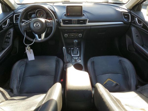 2015 MAZDA 3